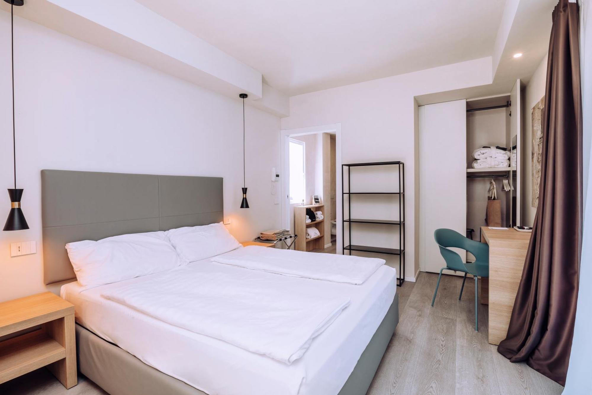 Ah Porticcioli Boutique Apartments San Felice del Benaco Eksteriør bilde